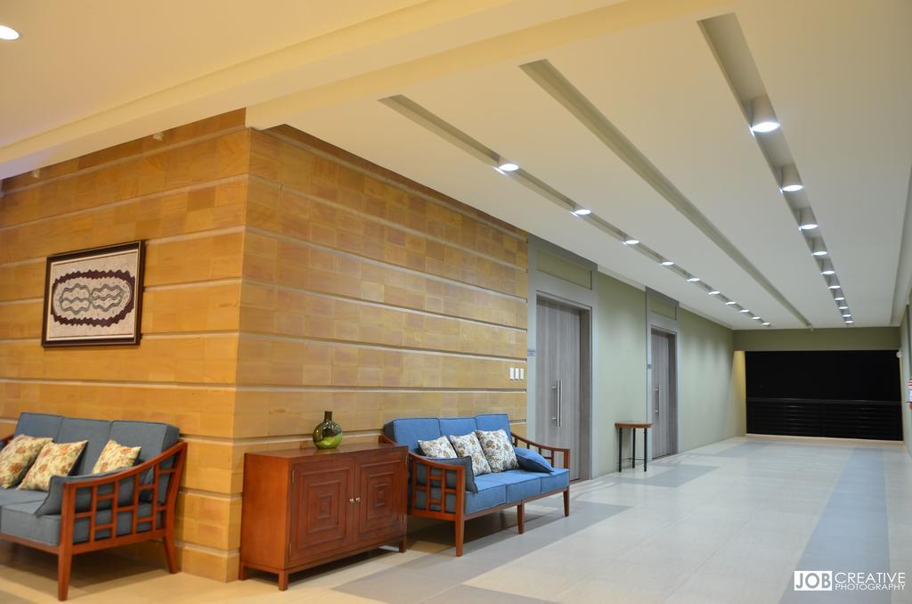 ริเวอร์เมาท์ โฮเต็ล แอนด์ รีสอร์ต Hotel Sarrat ภายนอก รูปภาพ